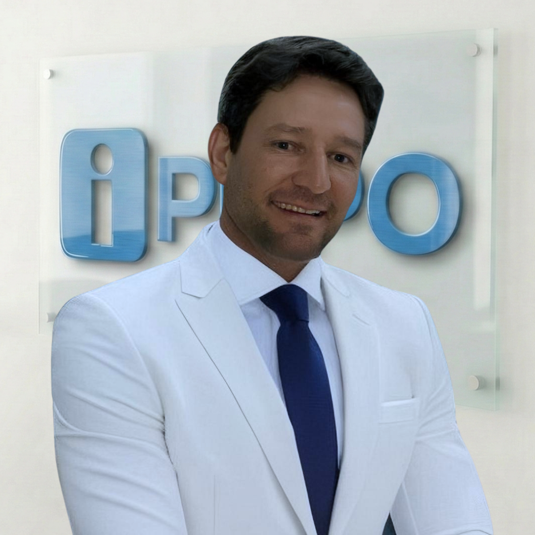 Dr. Mauro Costa
