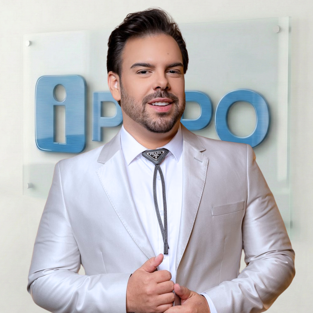 Dr. Vitor Rodrigues