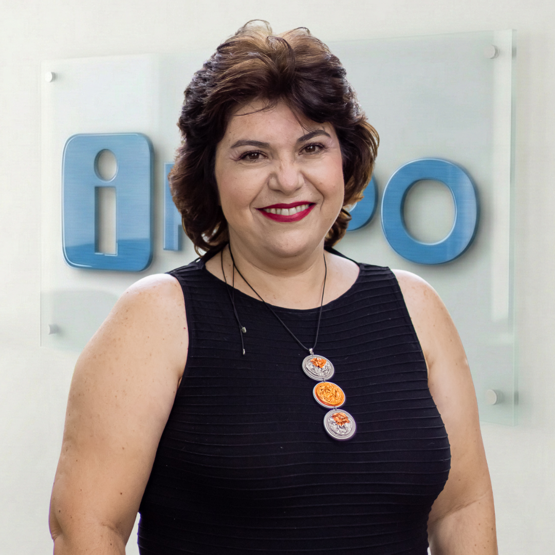 Dra. Edna Fernandes